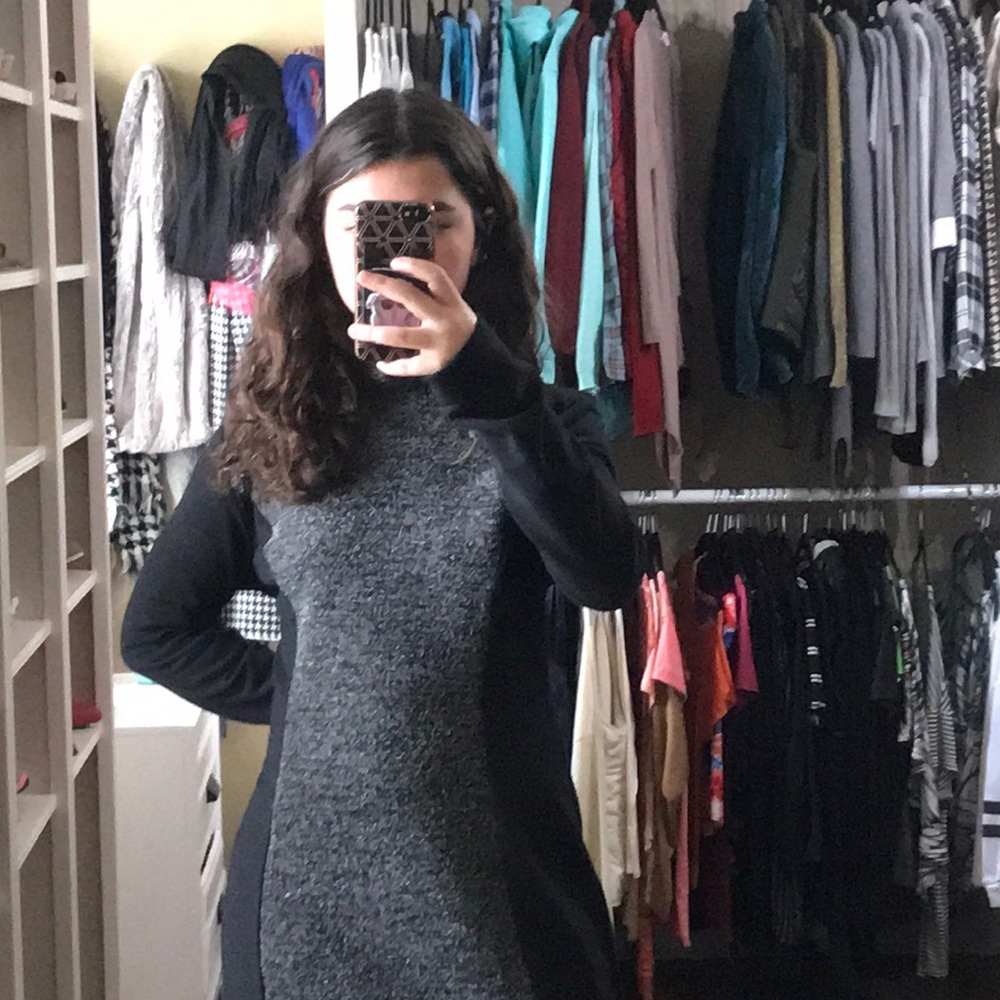 Dress - Picture 2 of 4